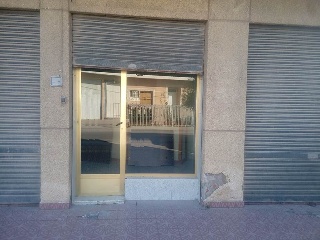 Local en C/ Orilla del Azarbe - Murcia - 11