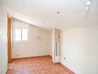 Vivienda en C/ Ripolles - Lliça - 10