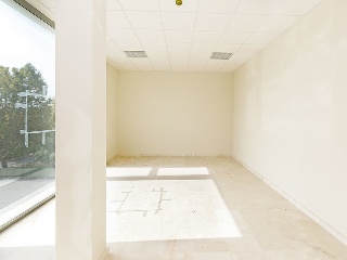 Oficinas en Urbanización Parque de Guadarranque 20