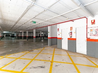 Oficinas en Urbanización Parque de Guadarranque 30