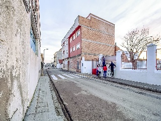 Oficinas en C/ Batalla del Ebro 13