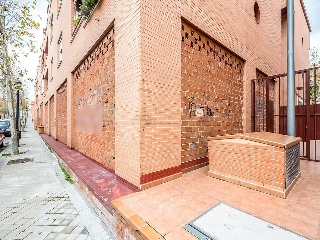 Local en C/ Los Sauces, Daganzo de Arriba (Madrid) 41