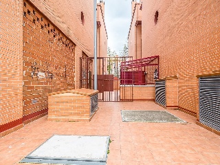 Local en C/ Los Sauces, Daganzo de Arriba (Madrid) 53
