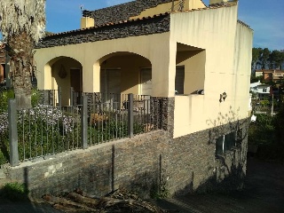 Chalet Independiente en C/ Pep Ventura 3