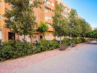 Local en C/ Javea, Alicante 45