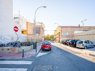 Local en C/ Javea, Alicante 62