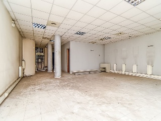 Local comercial en Av Catalunya 10