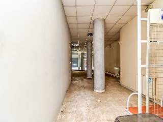 Local comercial en Av Catalunya 25