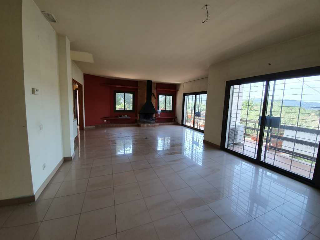 Chalet independiente en C/ Cadí 5