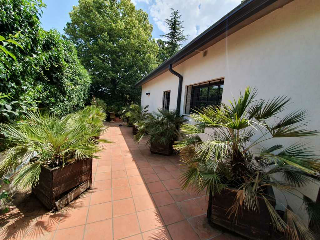 Chalet independiente en C/ Cadí 25