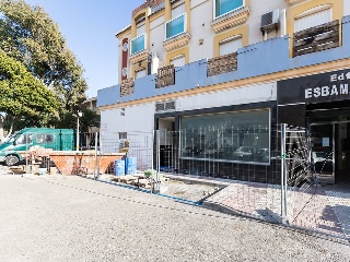 Locales en Av Las Gaviotas 47