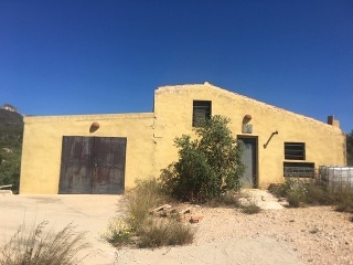 Terreno con edificación en Pt Sinyoles o Carxols, La Sénia 23