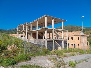 Edificios en Construcción en C/ Escritora Emilia Danero 6