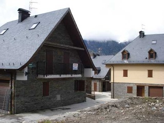 Irissa 23