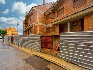 Adosados en construcción en C/ Mariola 32