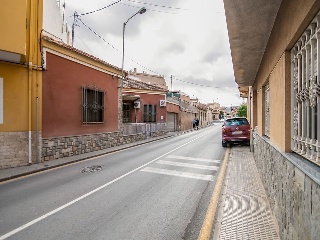 Local en Av. Constitución 32