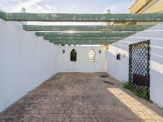 Chalet independiente en C/ Francisco Rodríguez 27
