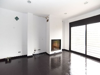 Chalet independiente en Sant Pere de Vilamajo - Barcelona - 3