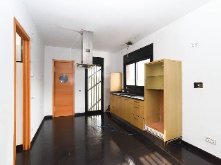 Chalet independiente en Sant Pere de Vilamajo - Barcelona - 11