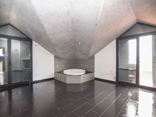 Chalet independiente en Sant Pere de Vilamajo - Barcelona - 20
