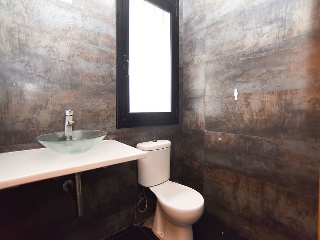 Chalet independiente en Sant Pere de Vilamajo - Barcelona - 28
