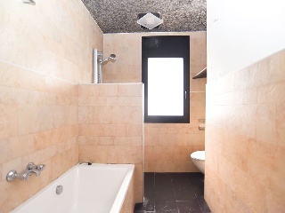 Chalet independiente en Sant Pere de Vilamajo - Barcelona - 31