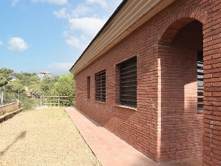 Chalet independiente en Sant Pere de Vilamajo - Barcelona - 41