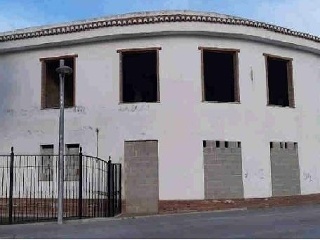Edificio en C/ Gales, Iznalloz (Granada) 2