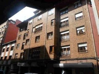 Local en venta en Langreo de 312  m²