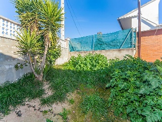 Chalet independiente en C/ Pica D´ Estats 5