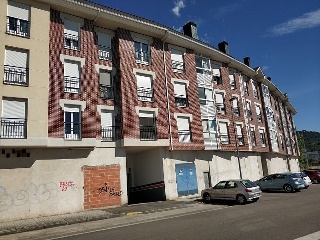 Viviendas, garajes y trasteros en C/ Teruel 5