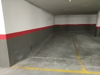 Viviendas, garajes y trasteros en C/ Teruel 8