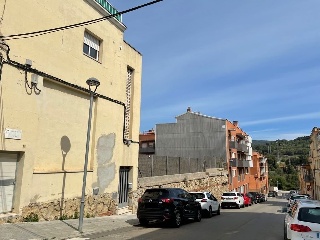 Suelo urbano en C/ Torres i Bages  13