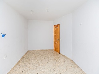 Piso con garaje en la Gangosa 38