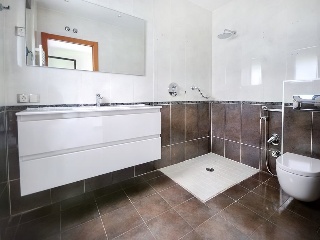 Chalet independiente en C/ Gurimendi - Eguès, Navarra - 41