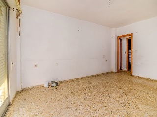 Piso en C/ Saavedra Fajardo 11