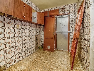 Piso en C/ Saavedra Fajardo 12