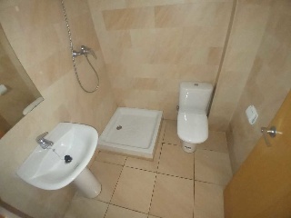 Pisos y local en sótano en C/ Rectoría 21