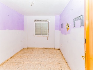 Piso con garaje en C/ Río Jándula 15