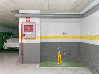 Piso y Garajes en C/ Saragossa, Barcelona 26