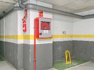 Piso y Garajes en C/ Saragossa, Barcelona 33