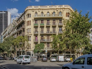 Local en C/ Paris  9