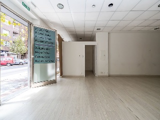Local en Av Alvaro López Nuñez, León 52
