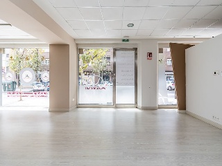 Local en Av Alvaro López Nuñez, León 53