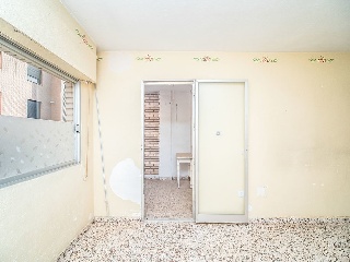 Vivienda en C/ Hernán Cortés 77