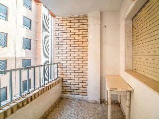 Vivienda en C/ Hernán Cortés 78