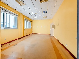 Local en C/ San Pedro de Menzonzo, Santiago de Compostela (Coruña (A))  57