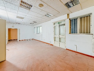 Local en C/ San Pedro de Menzonzo, Santiago de Compostela (Coruña (A))  63