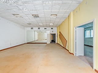 Local en C/ San Pedro de Menzonzo, Santiago de Compostela (Coruña (A))  64