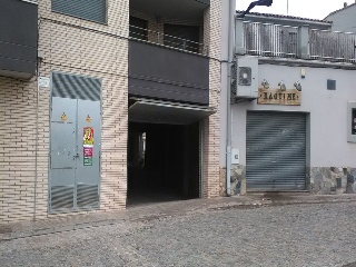 Local Comercial en C/ Nuestra Señora Montserrat 10